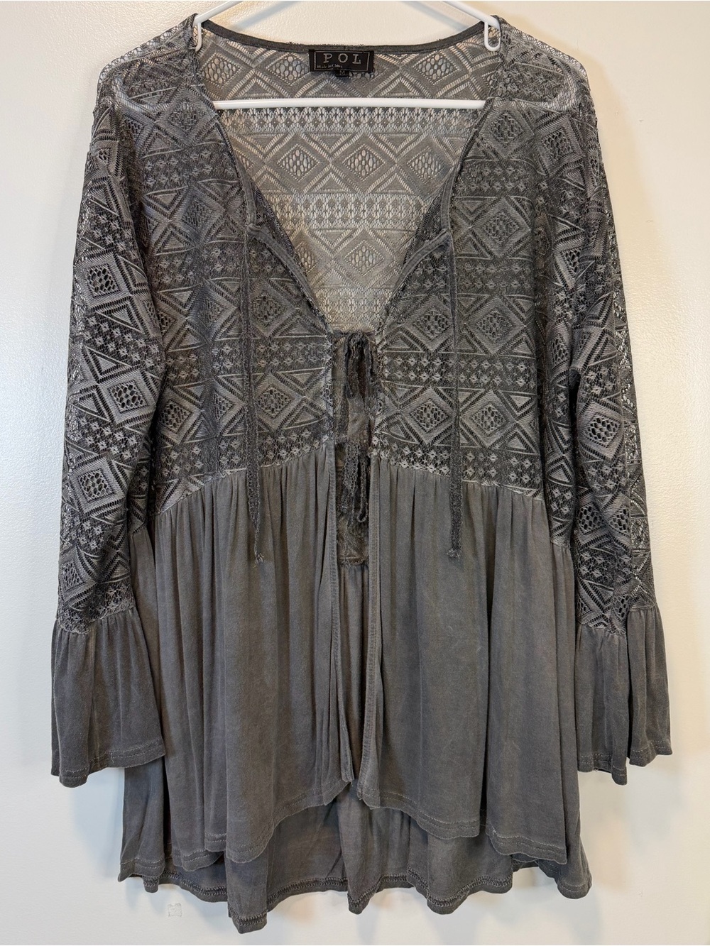 POL Gray Embroidered Tie-Front Lace Boho Tunic Cardigan Empire Waist Size Medium